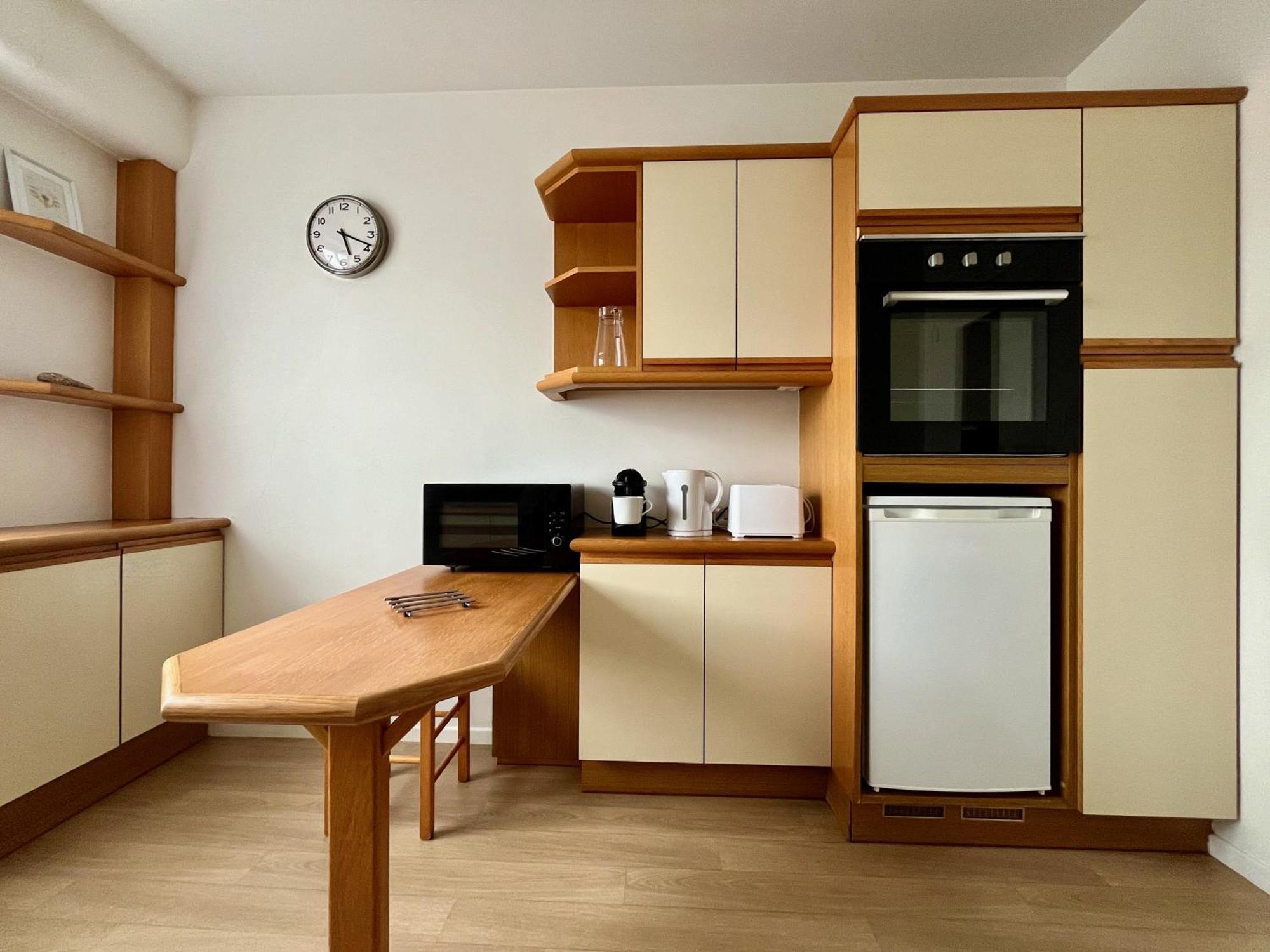 Grand A Deux Pas De La Vieille Apartment *